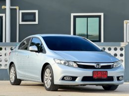 HONDA CIVIC 1.8 E I-VTEC AT FB ปี2013 ราคา279,000บาท