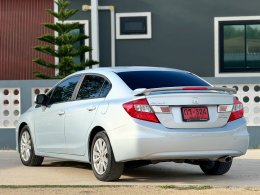 HONDA CIVIC 1.8 E I-VTEC AT FB ปี2013 ราคา279,000บาท
