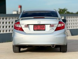 HONDA CIVIC 1.8 E I-VTEC AT FB ปี2013 ราคา279,000บาท