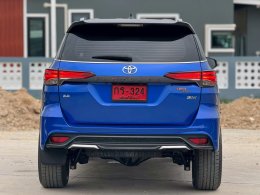 TOYOTA FORTUNER 2.8 V 4WD AT (AB ABS) ปี2019 ราคา 899,000บาท