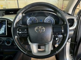 TOYOTA HILUX REVO SMART CAB2.4PRERUNNER E AT ปี2018 ราคา499,000บาท