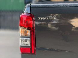 MITSUBISHI TRITON EXT. CAB 2.5 GLX MT (AB/ABS) ปี2021 ราคา399,000บาท