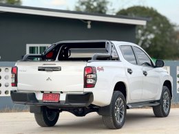 MITSUBISHI TRITON DUAL CAB2.4 GLS MT 4WD(AB/ABS) ปี2022 ราคา599,000บาท