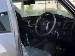 TOYOTA REVO SMART CAB 2.4 Z EDITION J PLUS MT ปี2019 ราคา399,000บาท