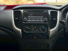 MITSUBISHI TRITON EXT. CAB 2.5 GLX MT (AB/ABS) ปี2021 ราคา399,000บาท