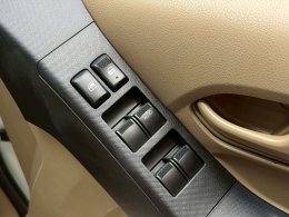 ISUZU D-MAX CAB 4 1.9 S MT (AB) ปี2017 ราคา379,000 บาท