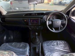 TOYOTA REVO SMART CAB 2.4 Z EDITION J PLUS MT ปี2019 ราคา399,000บาท