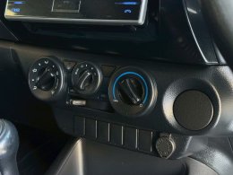 TOYOTA REVO SMART CAB 2.4 Z EDITION J PLUS MT ปี2019 ราคา399,000บาท