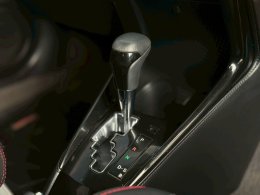 TOYOTA YARIS ATIV 1.2 HIGH CVT AT (AB/ABS) ปี2019 ราคา389,000บาท