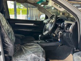 TOYOTA HILUX REVO SMART CAB 2.4 PRERUNNER E AT ปี2018 ราคา 499,000บาท