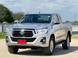 TOYOTA HILUX REVO SMART CAB 2.4 PRERUNNER E AT ปี2018 ราคา 499,000บาท