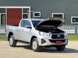 TOYOTA HILUX REVO SMART CAB 2.4 PRERUNNER E AT ปี2018 ราคา 499,000บาท