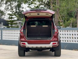 FORD EVEREST 2.2 TITANIUM+ AT (AB/ABS) ปี2018 ราคา669,000บาท