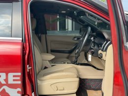 FORD EVEREST 2.2 TITANIUM+ AT (AB/ABS) ปี2018 ราคา669,000บาท