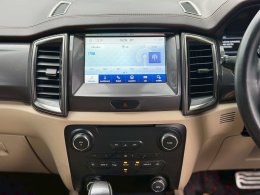 FORD EVEREST 2.2 TITANIUM+ AT (AB/ABS) ปี2018 ราคา669,000บาท