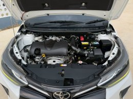 TOYOTA YARIS ATIV 1.2 SPORTPREMIUM CVT AT ปี2021 ราคา459,000บาท