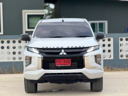 MITSUBISHI TRITON DUAL CAB 2.4 GLS MT 4WD (AB/ABS) ปี2022 ราคา599,000บาท