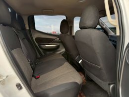 MITSUBISHI TRITON DUAL CAB 2.4 GLS MT 4WD (AB/ABS) ปี2022 ราคา599,000บาท