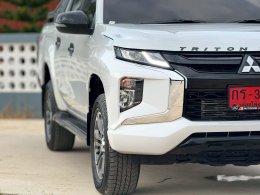 MITSUBISHI TRITON DUAL CAB 2.4 GLS MT 4WD (AB/ABS) ปี2022 ราคา599,000บาท