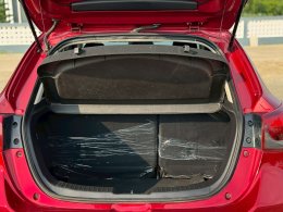 MAZDA 2 HATCHBACK SPORT SKYACTIVE HIGH CONNECT 1.3 ปี2019 ราคา379,000บาท