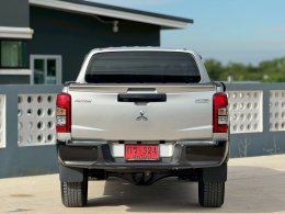 MITSUBISHI TRITON DUAL CAB 2.4 GLS PLUS (AB/ABS) AT ปี2022 ราคา619,000บาท