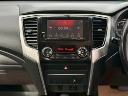 MITSUBISHI TRITON DUAL CAB 2.4 GLS PLUS (AB/ABS) AT ปี2022 ราคา619,000บาท
