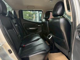 MITSUBISHI TRITON DUAL CAB 2.4 GLS PLUS (AB/ABS) AT ปี2022 ราคา619,000บาท