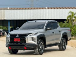 MITSUBISHI TRITON DUAL CAB 2.4 GLS PLUS (AB/ABS) AT ปี2022 ราคา619,000บาท