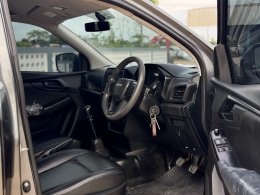 ISUZU D-MAX 3.0 ปี 2020 ราคา 450,000 บาท