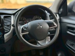 MITSUBISHI TRITON EXT. CAB 2.5 GLX MT (AB/ABS) ปี2021 ราคา439,000บาท