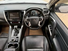 MITSUBISHI PAJERO SPORT 2.4 GT Premium 4WD AT ปี2020 ราคา999,000บาท