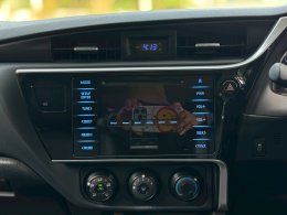 TOYOTA COROLLA ALTIS 1.8 E ปี2016 ราคา419,000บาท