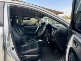 TOYOTA COROLLA ALTIS 1.8 E ปี2016 ราคา419,000บาท