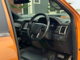 FORD RANGER DUAL CAB 2.2 HI-RIDER FX4 AT (AB/ABS) ปี2020 ราคา500,000บาท