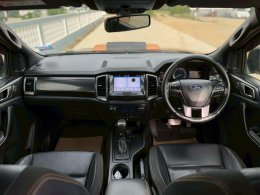 FORD RANGER DUAL CAB 2.2 HI-RIDER FX4 AT (AB/ABS) ปี2020 ราคา500,000บาท