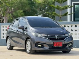 HONDA JAZZ 1.5 V I-VTEC CVT HATCH AT ปี 2019 ราคา 439,000 บาท