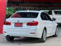 BMW 320D 2.0 ICONIC ปี2016 ราคา859,000บาท