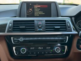 BMW 320D 2.0 ICONIC ปี2016 ราคา859,000บาท
