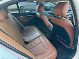 BMW 320D 2.0 ICONIC ปี2016 ราคา859,000บาท