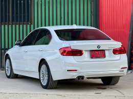 BMW 320D 2.0 ICONIC ปี2016 ราคา859,000บาท