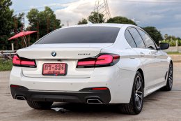 BMW 520D M Sport Lci Minor Change​ ปี2022 ราคา2,390,000บาท มือสอง