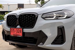 BMW X4 2.0 XDRIVE20D AT ปี2023 ราคา2,990,000บาท มือสอง