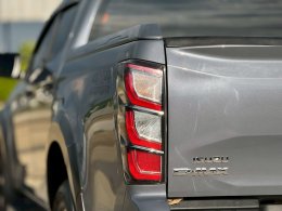 ISUZU D-MAX CAB4 VCROSS 3.0ZP MT 4WD(Euro5) ปี2024 ราคา899,000บาท