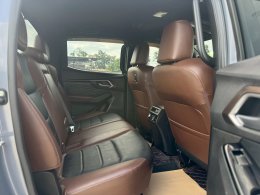 ISUZU D-MAX CAB4 VCROSS 3.0ZP MT 4WD(Euro5) ปี2024 ราคา899,000บาท