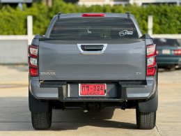 ISUZU D-MAX CAB4 VCROSS 3.0ZP MT 4WD(Euro5) ปี2024 ราคา899,000บาท