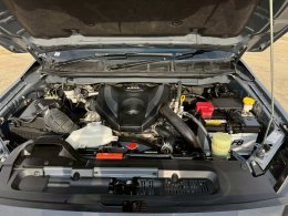 ISUZU D-MAX CAB4 VCROSS 3.0ZP MT 4WD(Euro5) ปี2024 ราคา899,000บาท