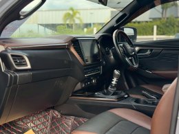 ISUZU D-MAX CAB4 VCROSS 3.0ZP MT 4WD(Euro5) ปี2024 ราคา899,000บาท