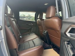 ISUZU D-MAX CAB4 VCROSS 3.0ZP MT 4WD(Euro5) ปี2024 ราคา899,000บาท