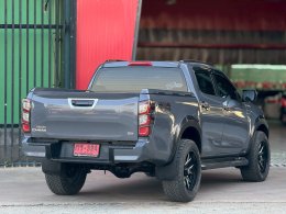ISUZU D-MAX CAB4 VCROSS 3.0ZP MT 4WD(Euro5) ปี2024 ราคา899,000บาท