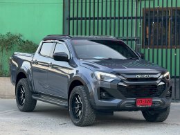 ISUZU D-MAX CAB4 VCROSS 3.0ZP MT 4WD(Euro5) ปี2024 ราคา899,000บาท